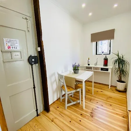Beautiful Apartment@bairro Alto * Lizbona